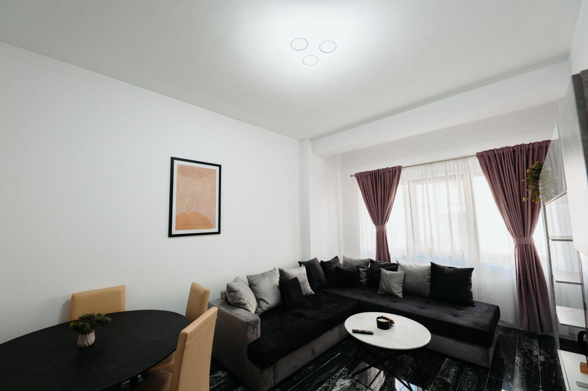 Luxury Cozy Apartments Suceava Exterior photo