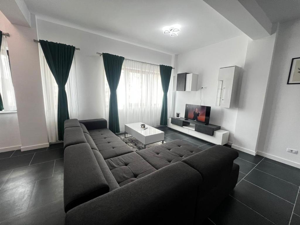 Luxury Cozy Apartments Suceava Exterior photo