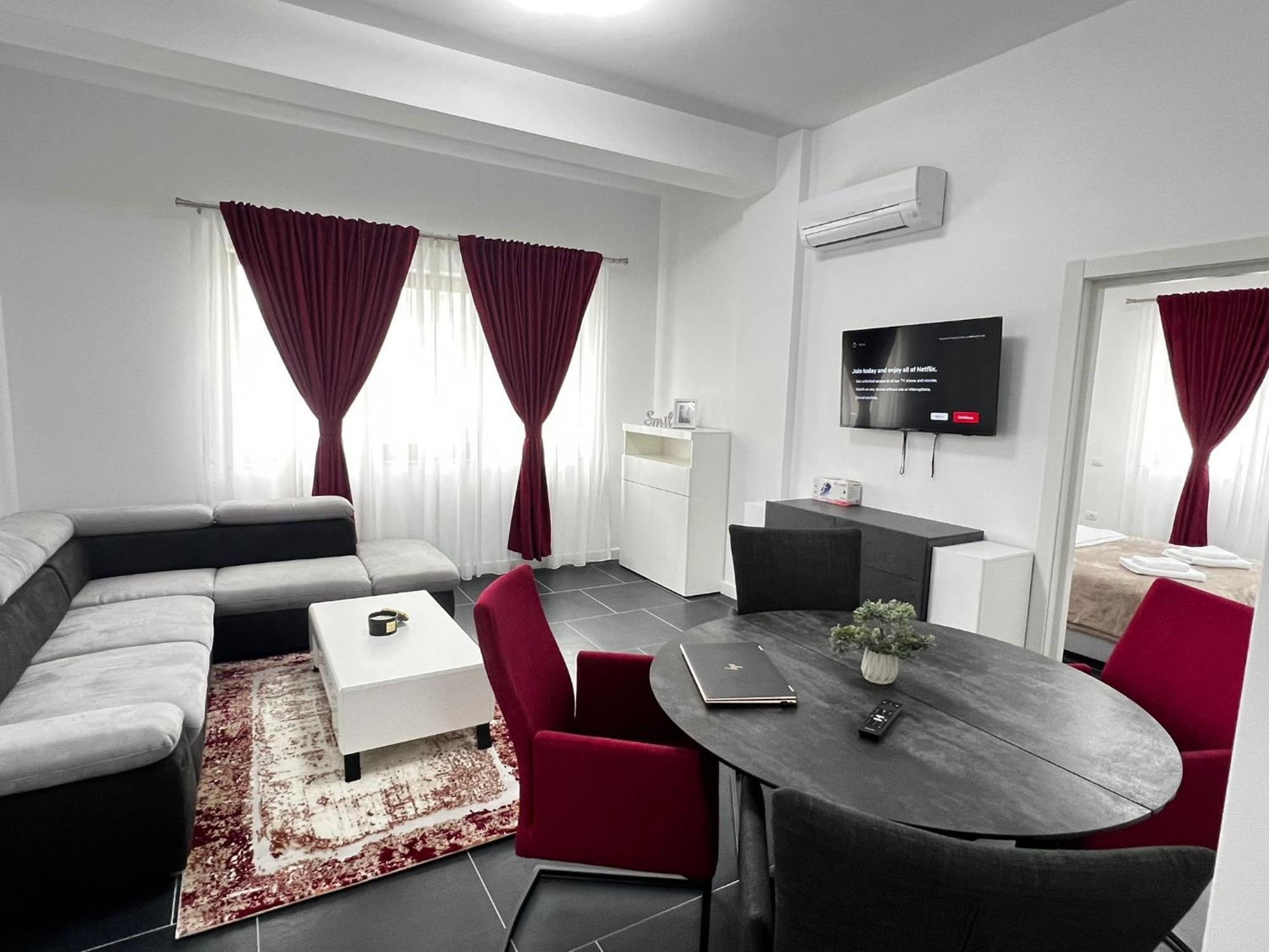 Luxury Cozy Apartments Suceava Exterior photo